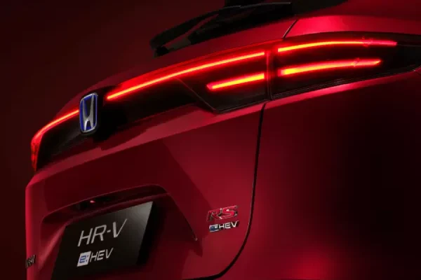 NEW HR-V e:HEV